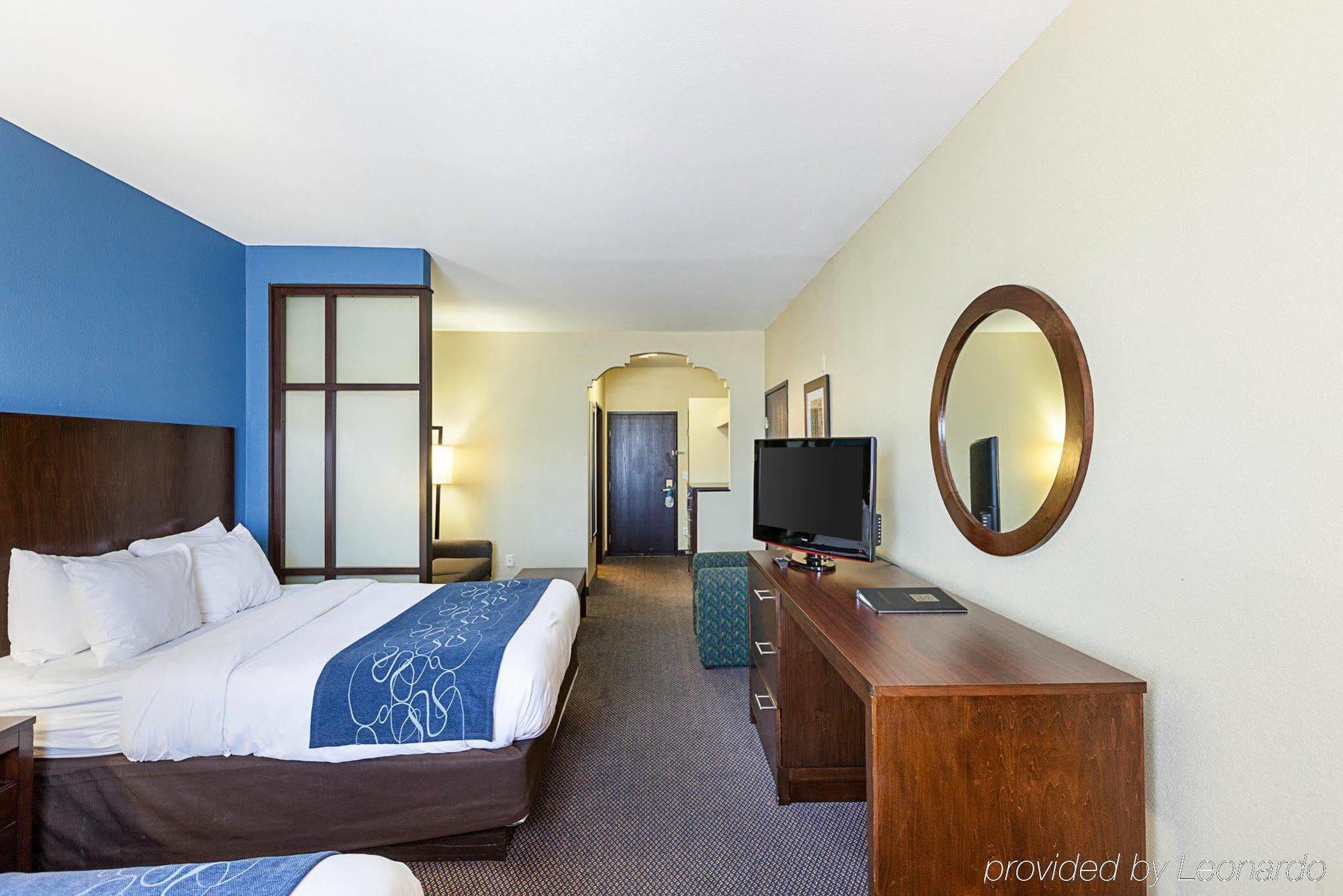 Hotel Comfort Airport North San Antonio